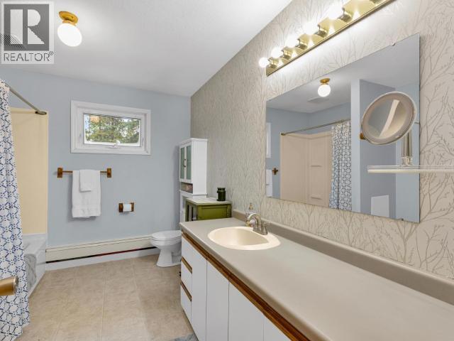 1306 Elm Street Property Photo 28