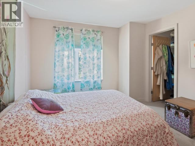 11-35 Normandy Road Property Photo 21