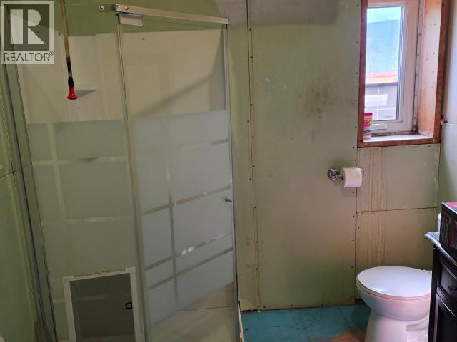 68645 Alaska Highway Property Photo 8