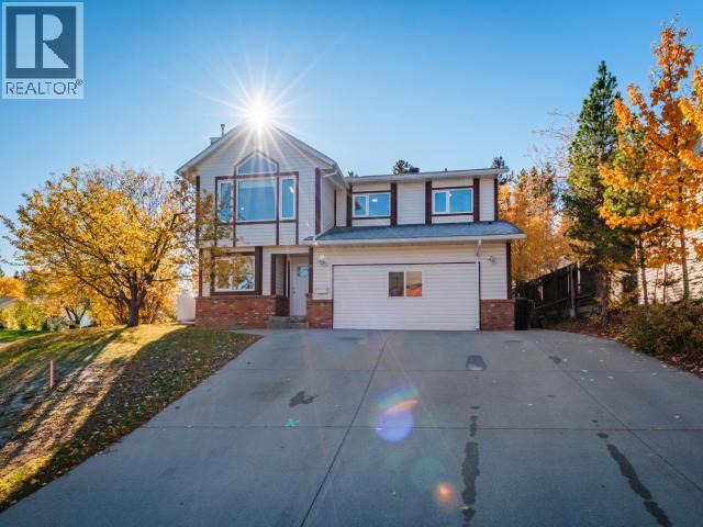 35 Turner Crescent Property Photo 1