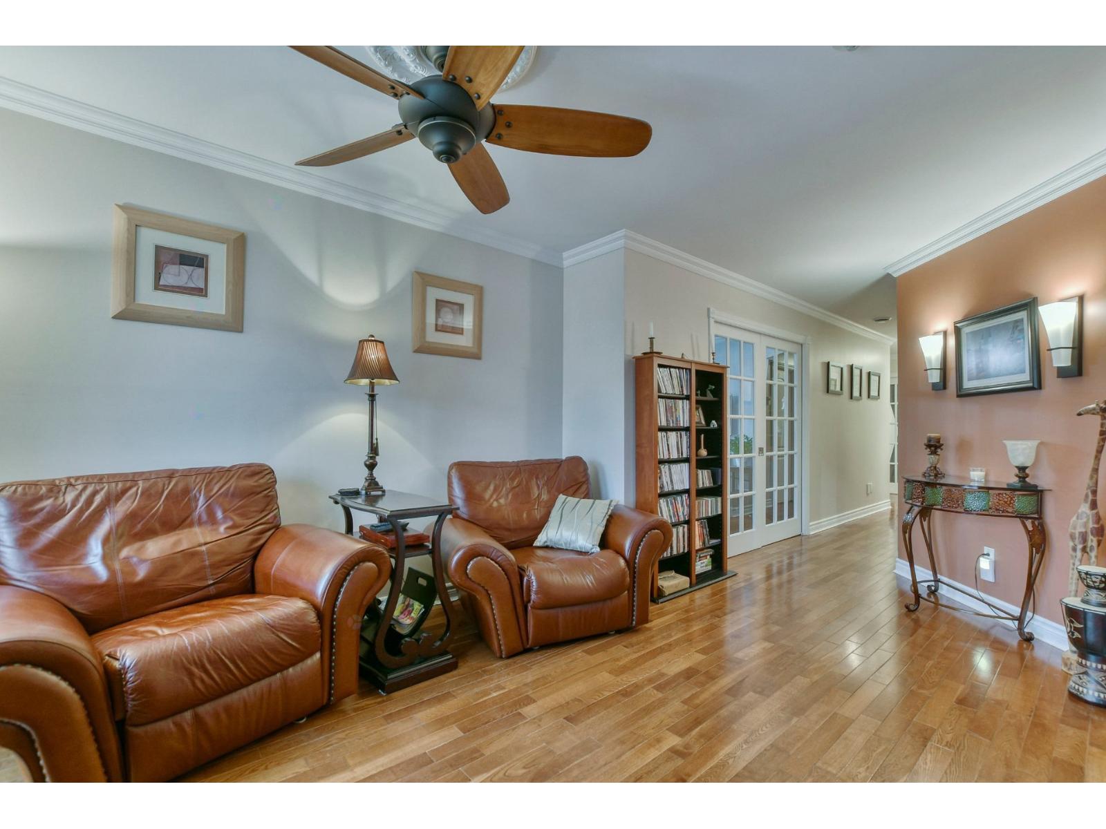 2368 Boul. Lafontaine, #201 Property Photo 4