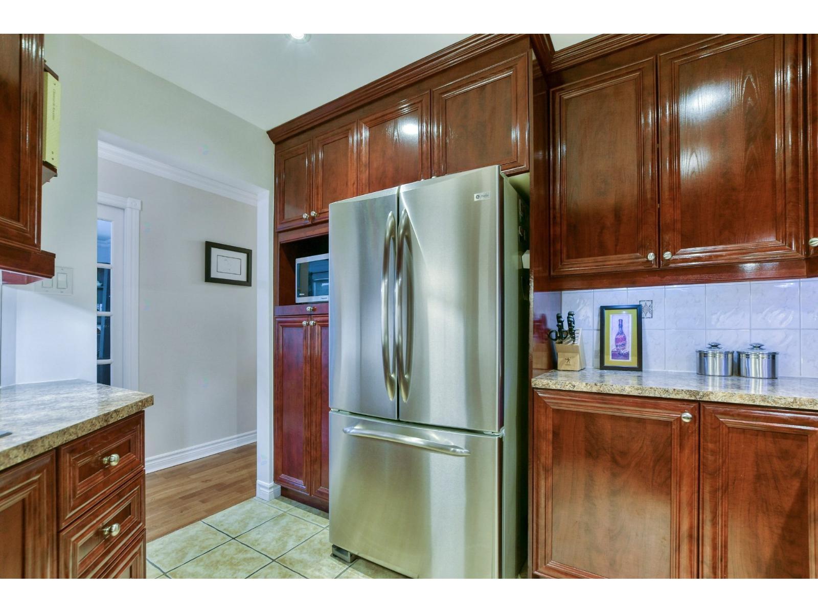 2368 Boul. Lafontaine, #201 Property Photo 14