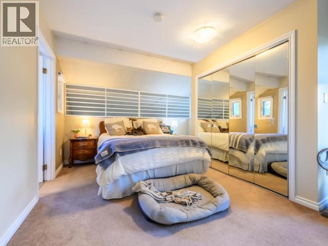203 Alsek Road Property Photo 7