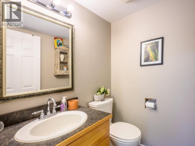 203 Alsek Road Property Photo 15
