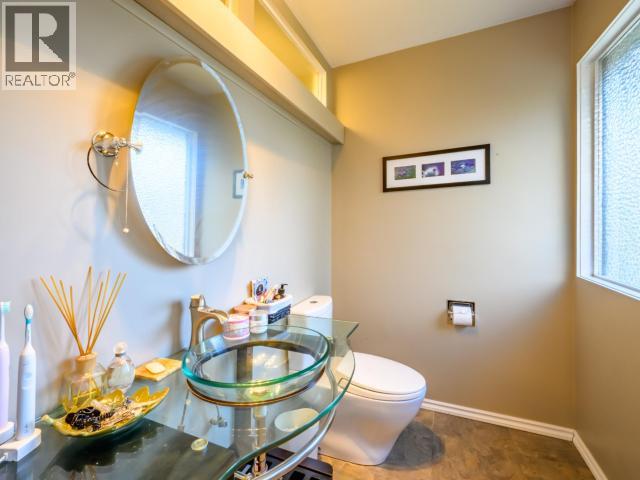 203 Alsek Road Property Photo 16