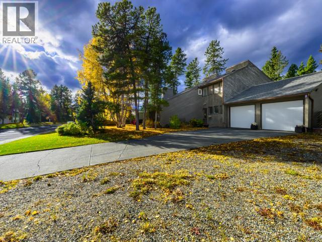 203 Alsek Road Property Photo 26