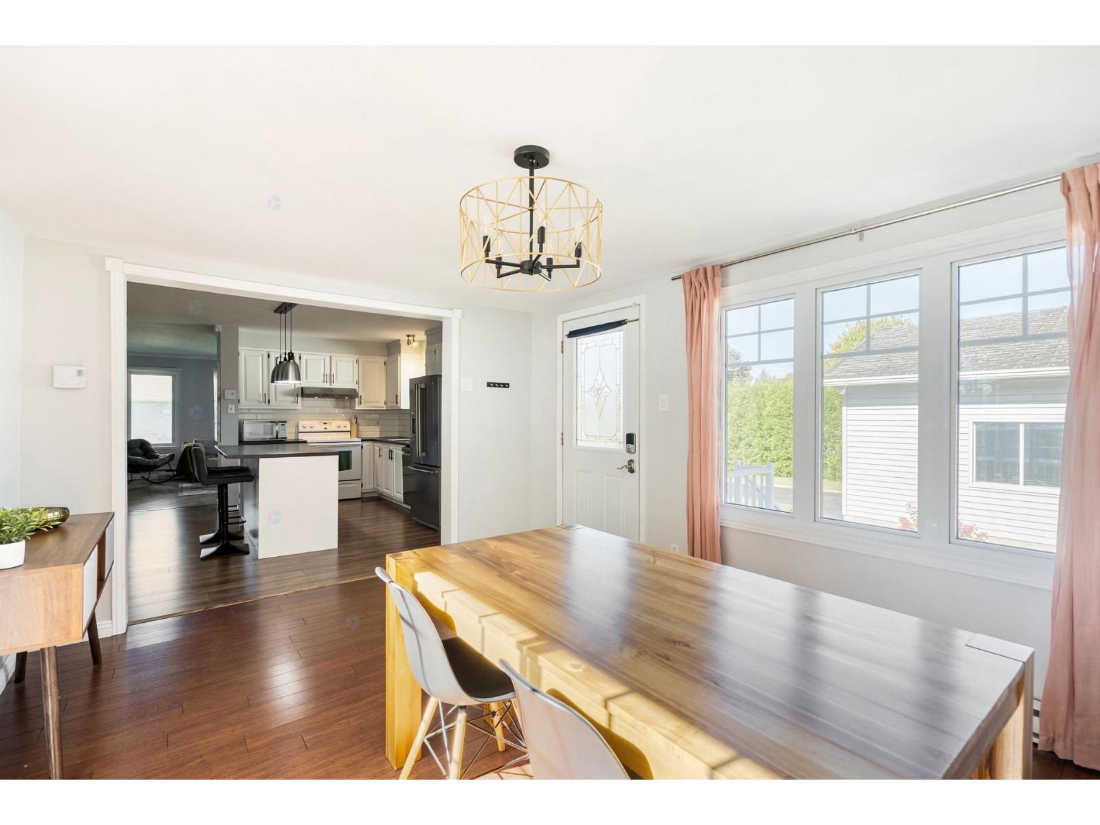 201 Rue Lacroix Property Photo 9