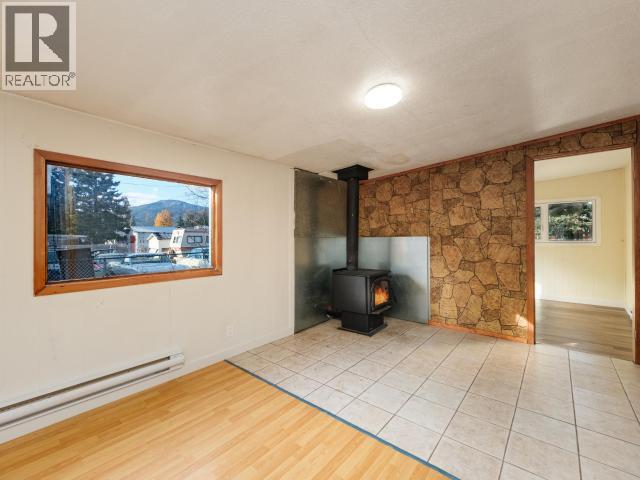 35 Maple Street Property Photo 15