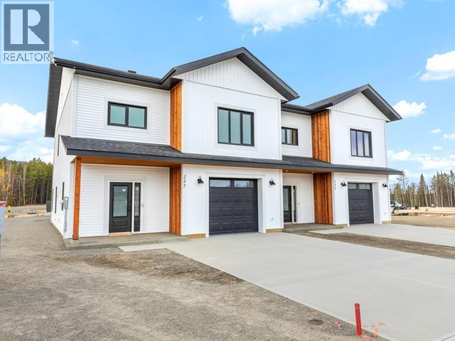 257 Rampart Avenue Photo de la propriété 1