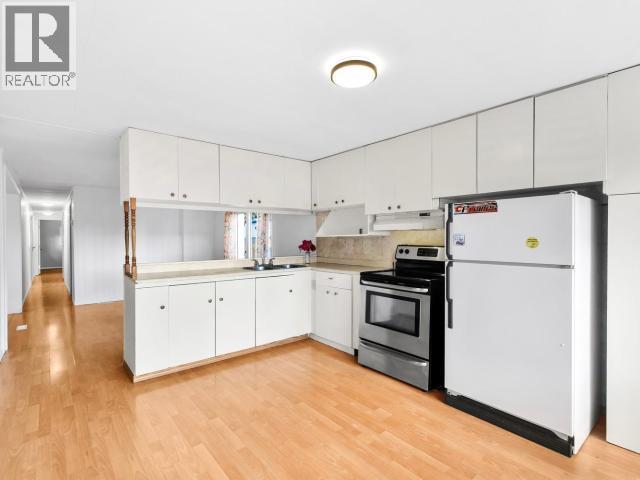 6 Willow Crescent Property Photo 9