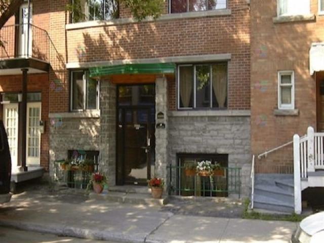 4261 Rue De La Roche