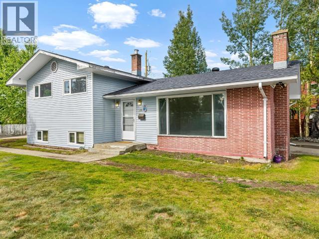 30 Takhini Ave Property Photo 4