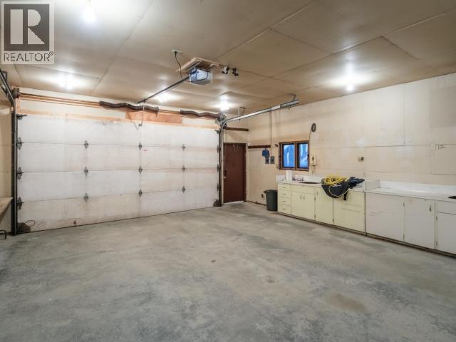 207 Squanga Ave Property Photo 32