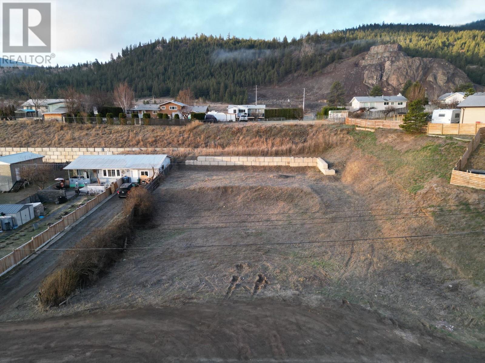 1305 Fir Avenue Property Photo 1