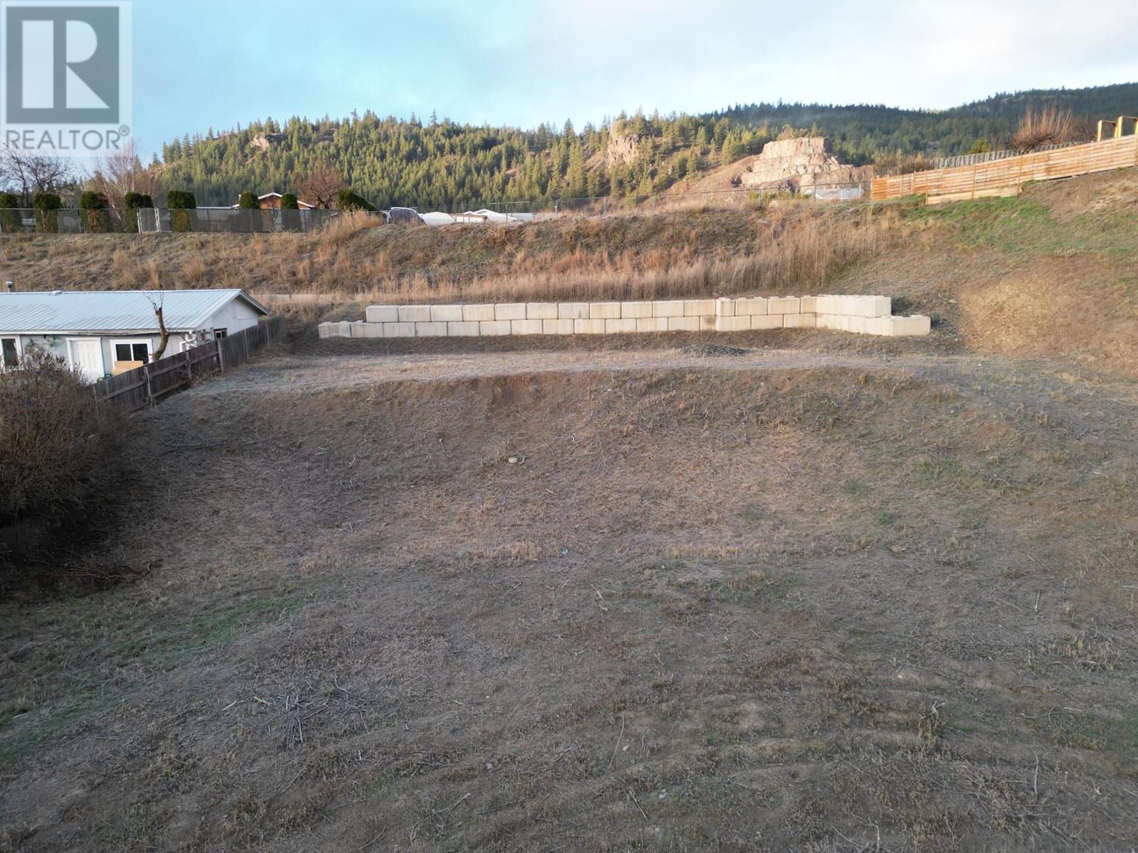 1305 Fir Avenue Property Photo 8
