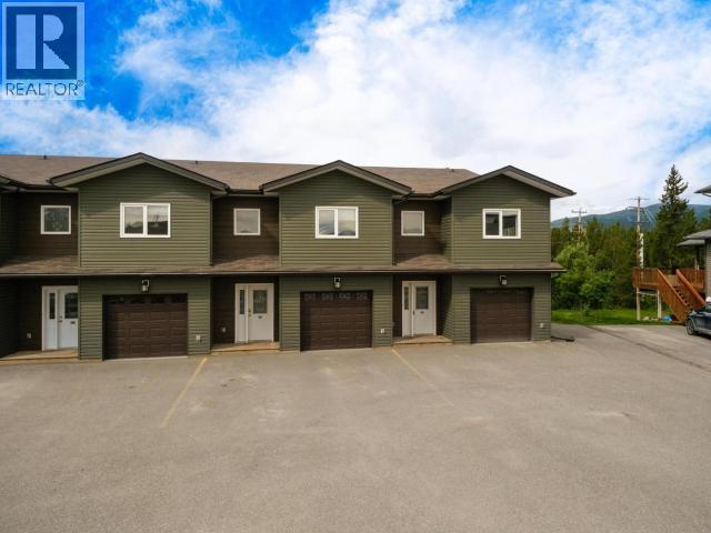 3-15 Goldeneye Place Property Photo 2