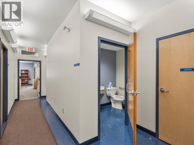 2285 2nd Avenue Property Photo 10