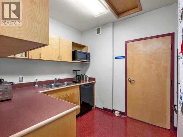 2285 2nd Avenue Property Photo 12