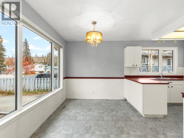 25 Mcquesten Road Property Photo 5