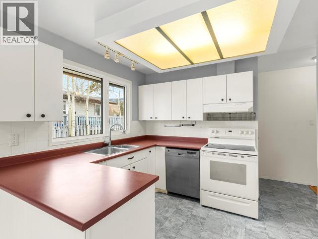 25 Mcquesten Road Property Photo 9