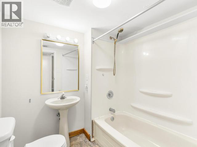25 Mcquesten Road Property Photo 24