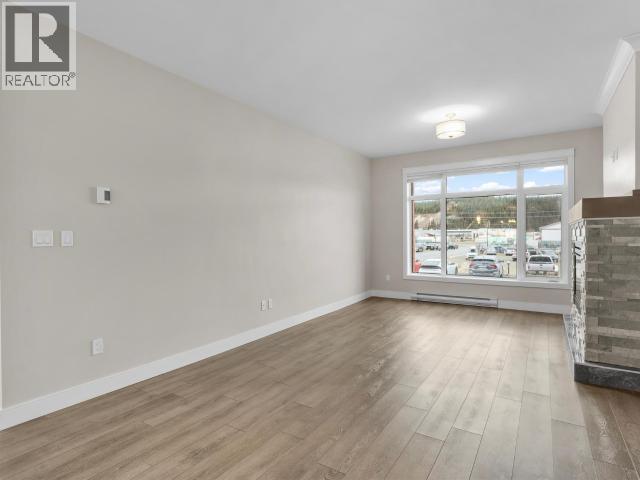 105-36 Waterfront Place Property Photo 18