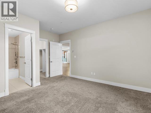 105-36 Waterfront Place Property Photo 22