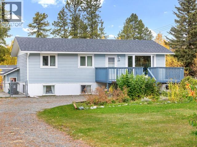 29 10th Avenue Property Photo 1