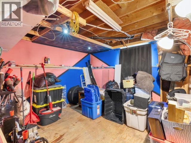 29 10th Avenue Property Photo 29