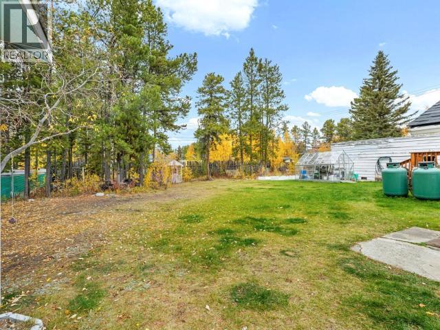 29 10th Avenue Property Photo 33