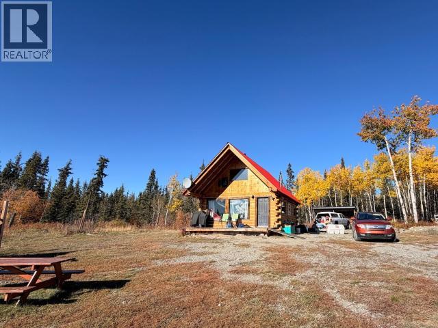 96454 Alaska Highway Property Photo 1