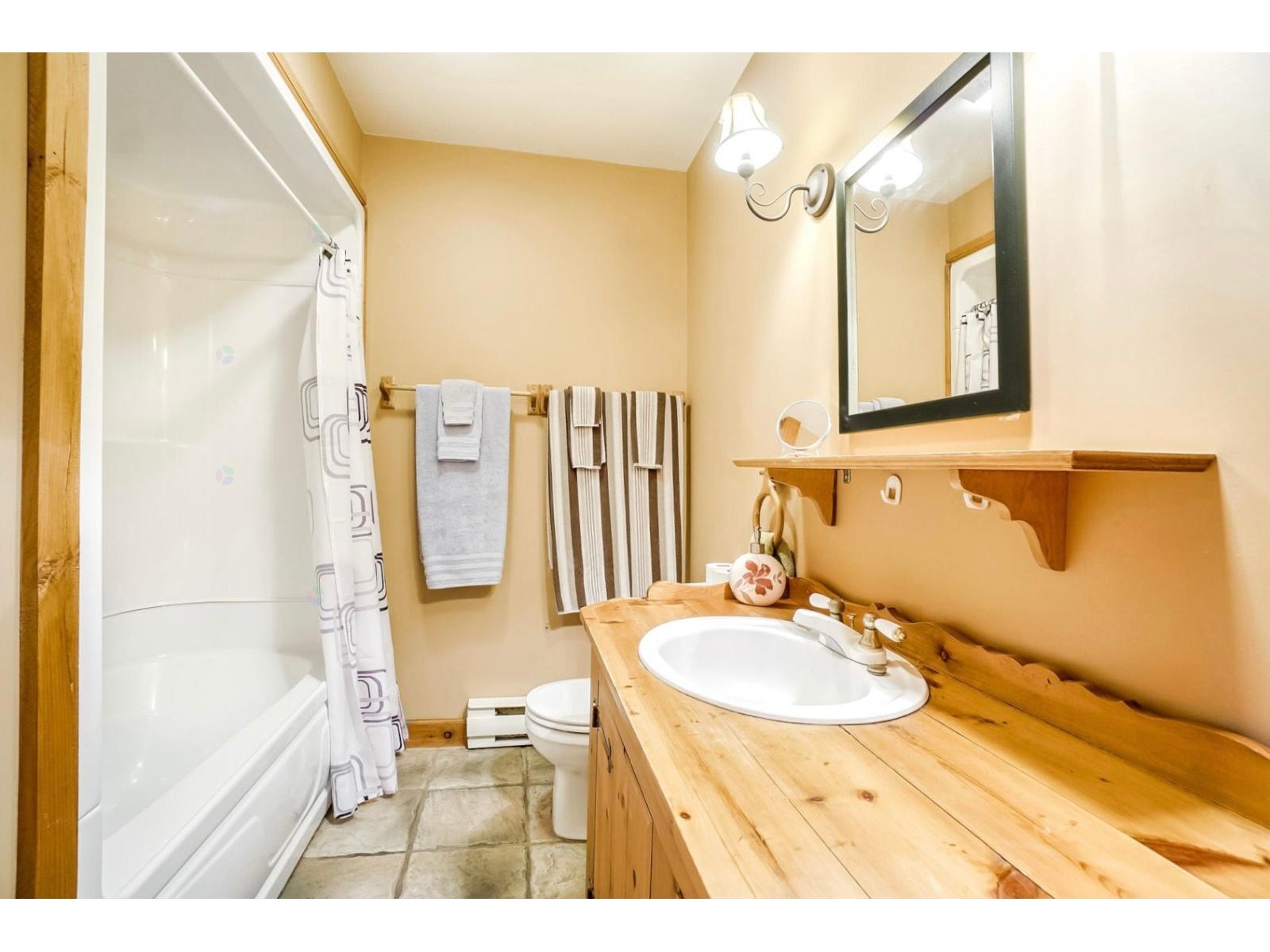 7014z Rue Du Trappeur Property Photo 35