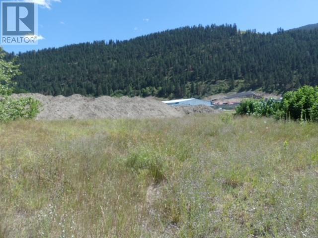 353 Shuswap Avenue Property Photo 14
