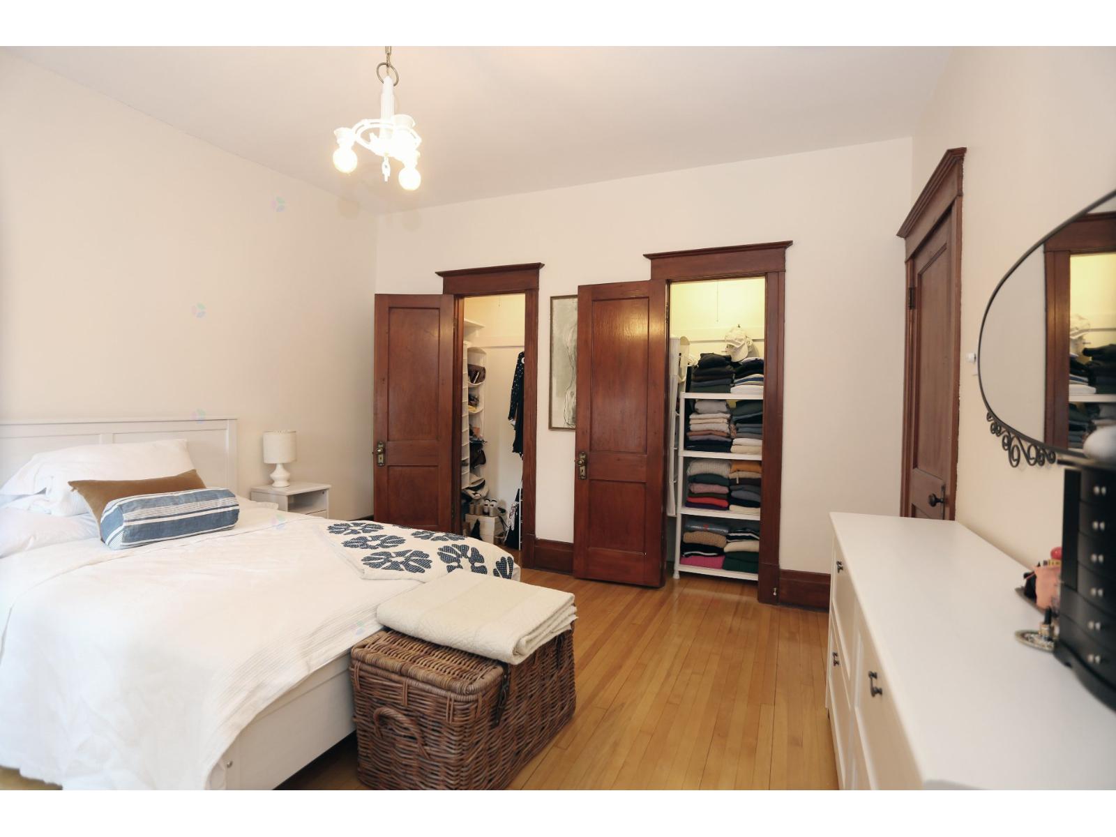 958 Boul. St-joseph E. Property Photo 14