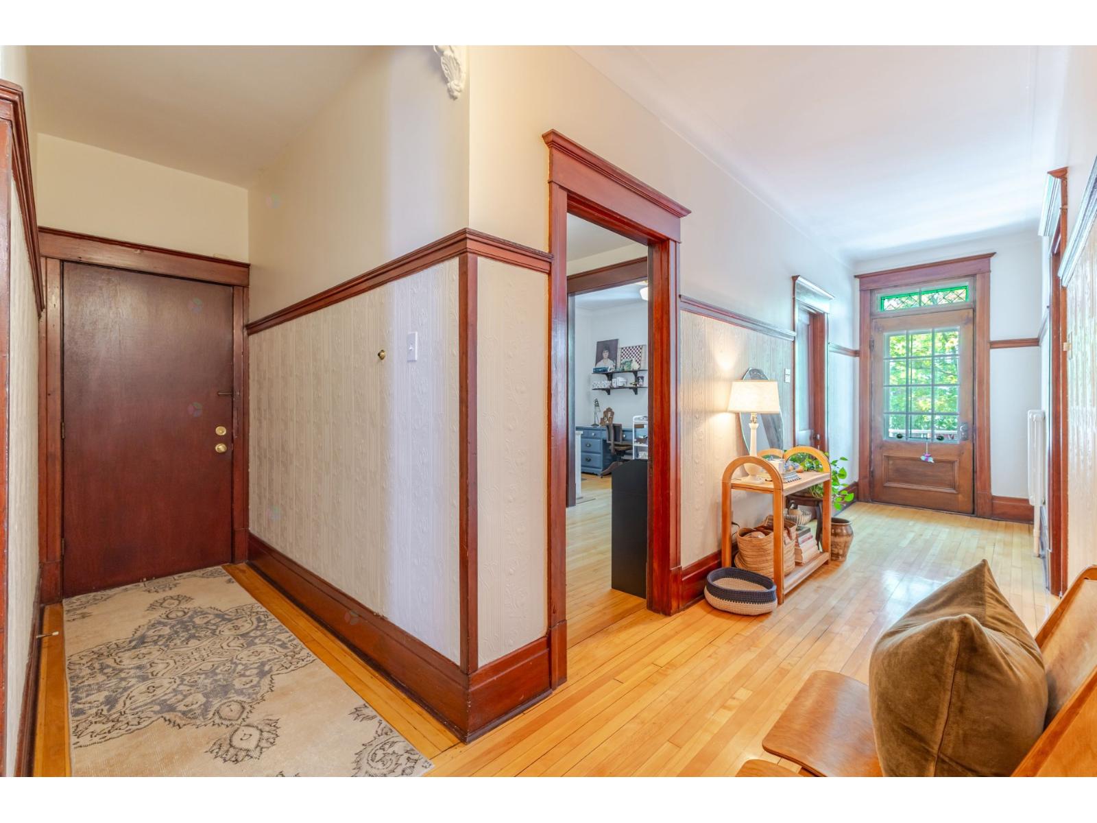 958 Boul. St-joseph E. Property Photo 15