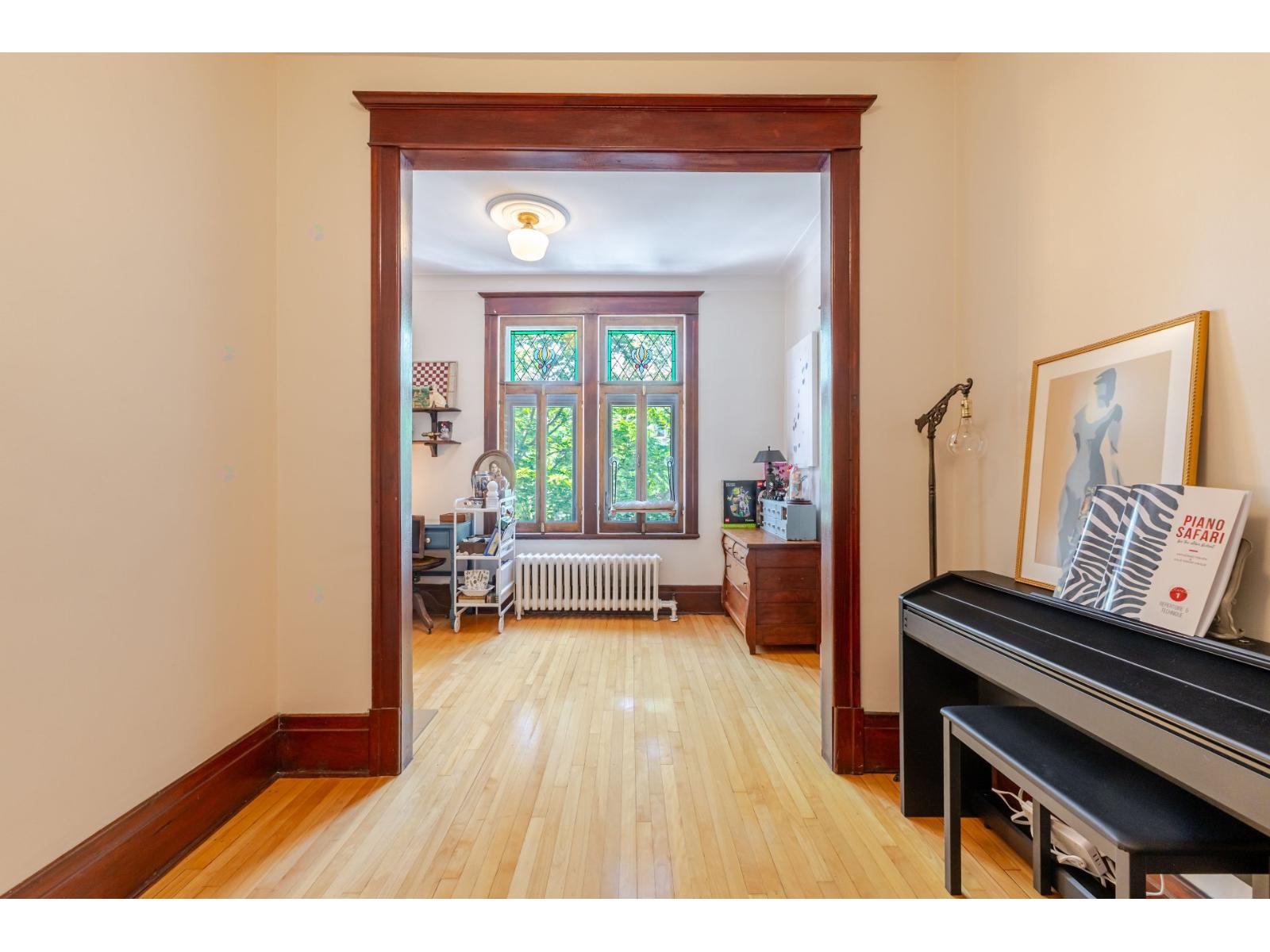 958 Boul. St-joseph E. Property Photo 18