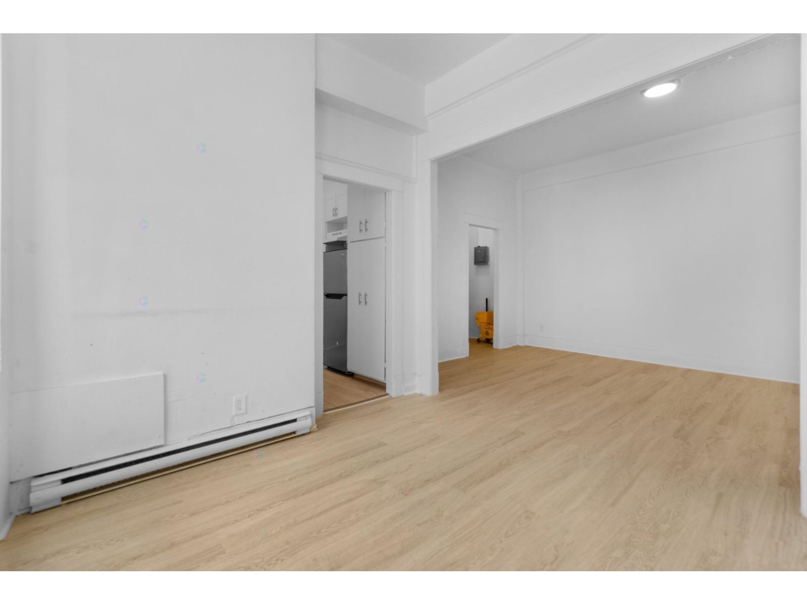 5201 Rue Sherbrooke O., #12a Property Photo 6