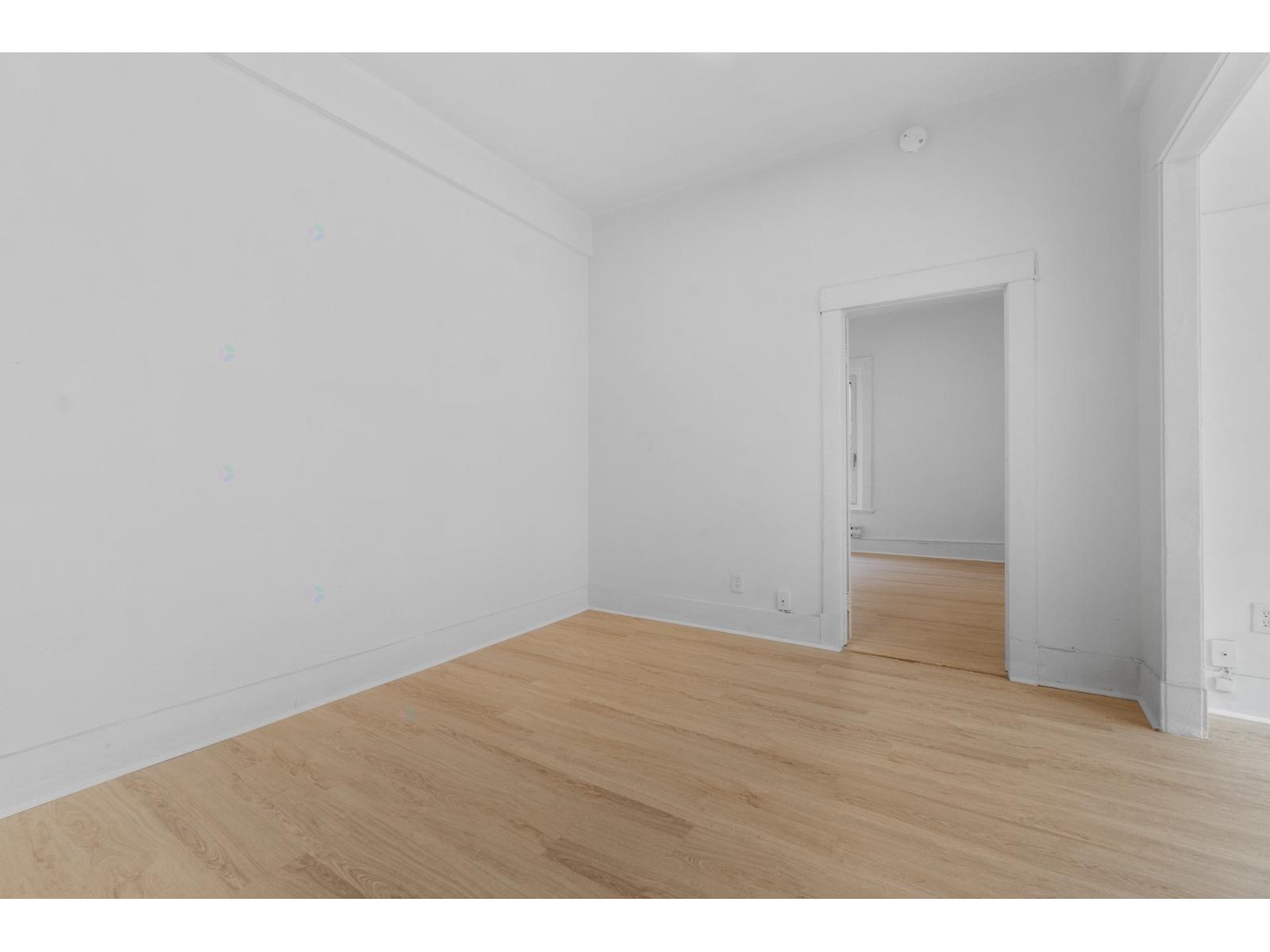 5201 Rue Sherbrooke O., #12a Property Photo 14