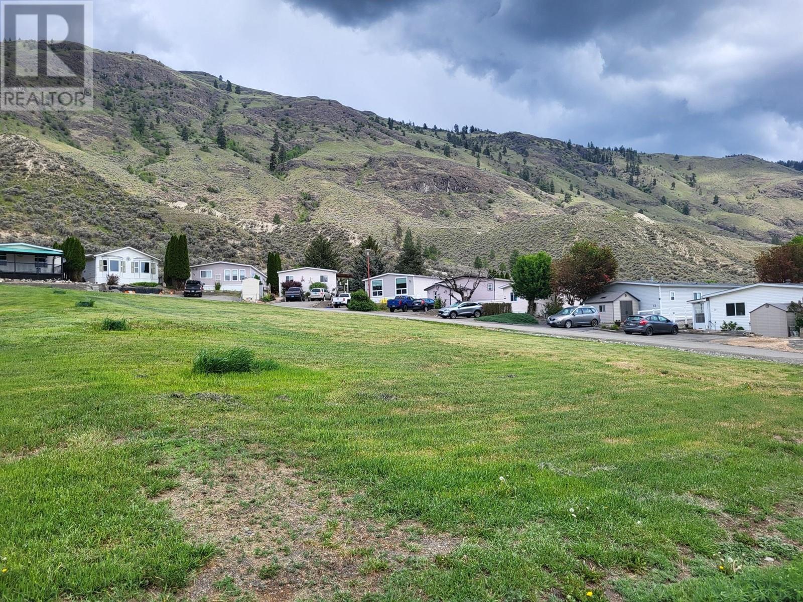 3099 Shuswap Road Unit# 2 Property Photo 8