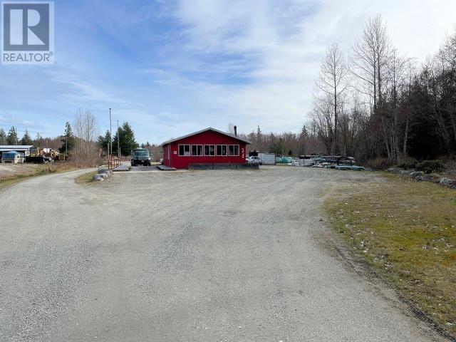 5005 Tomkinson Road Property Photo 1