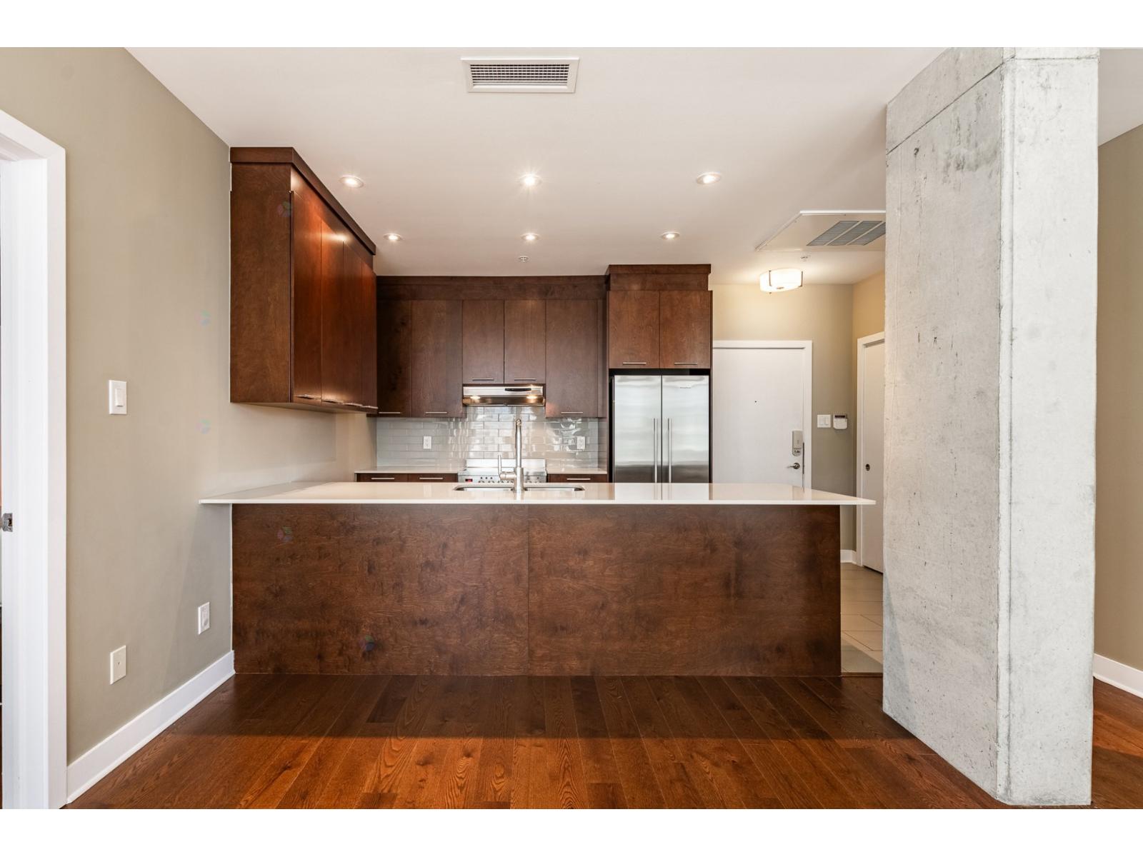 1150 Rue St-denis, #1503 Property Photo 17
