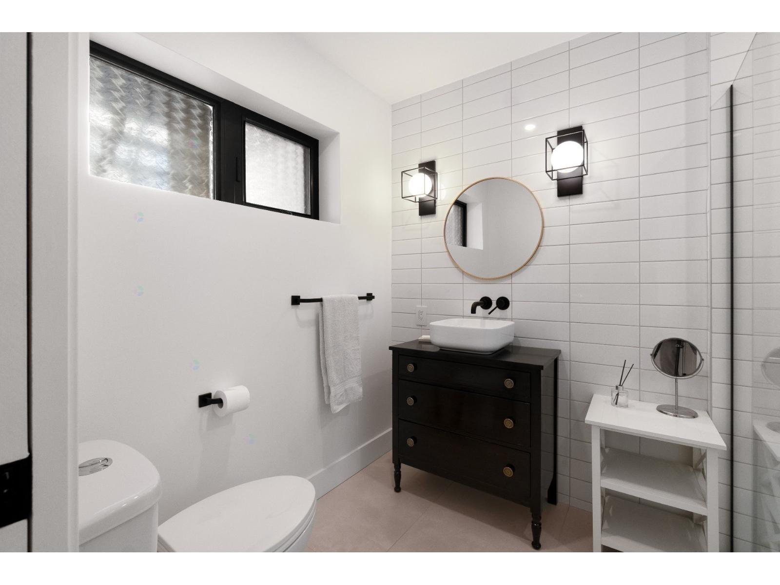 692z Ch. Des Baies Property Photo 40