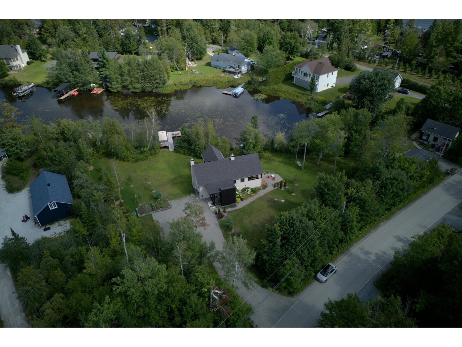 692z Ch. Des Baies Property Photo 59