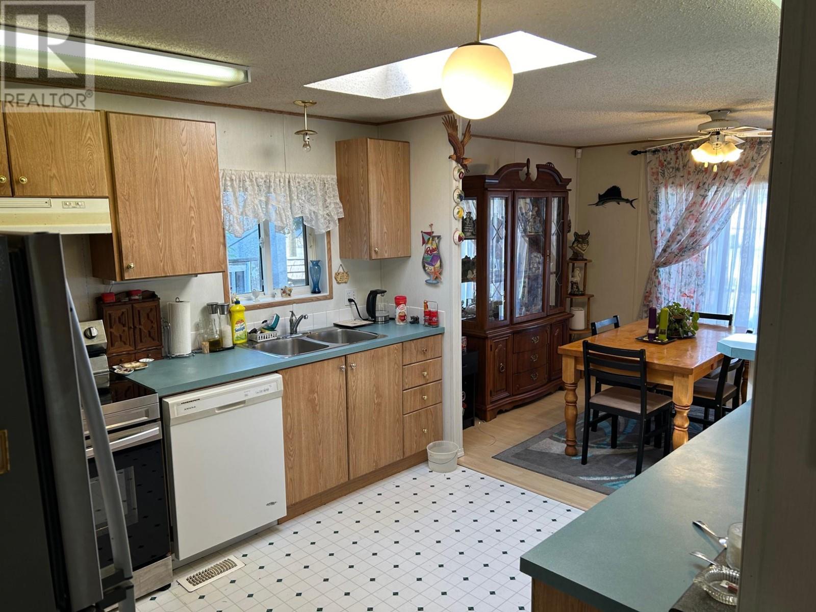 2388 Quilchena Avenue Property Photo 9