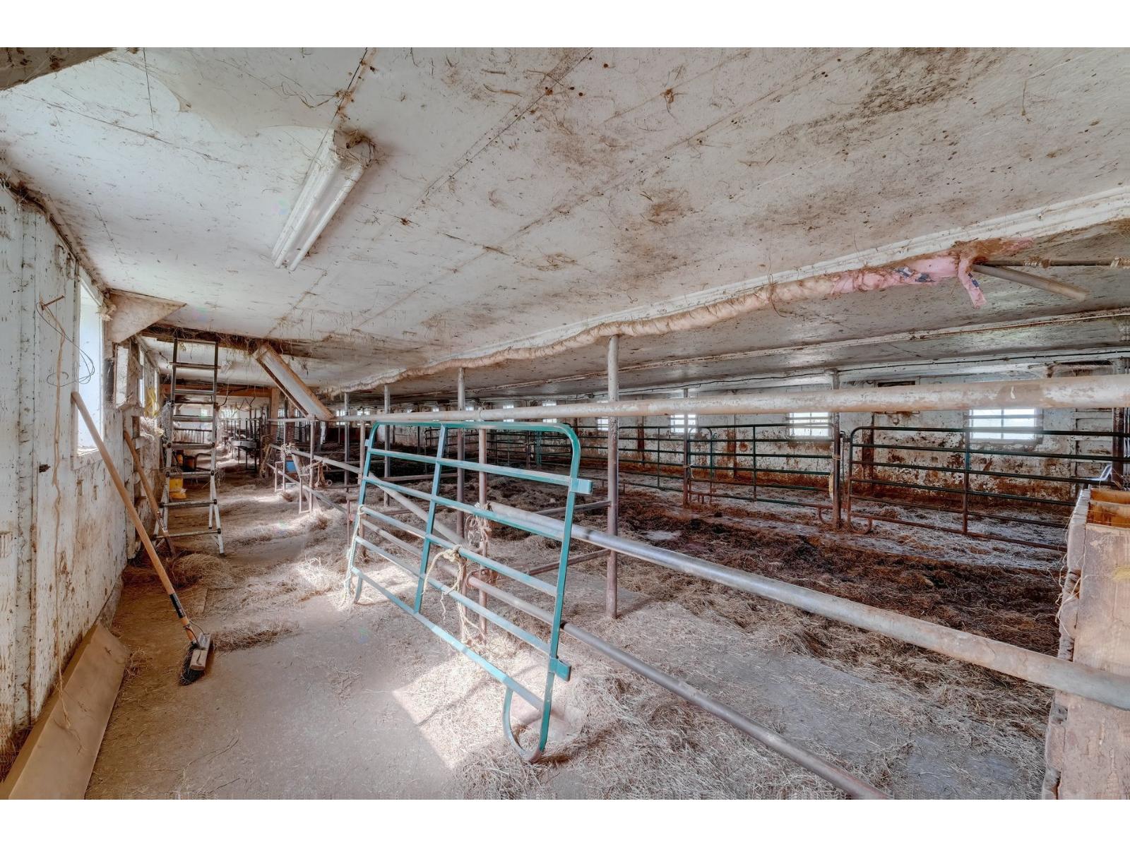 204z Route 116 O. Property Photo 24
