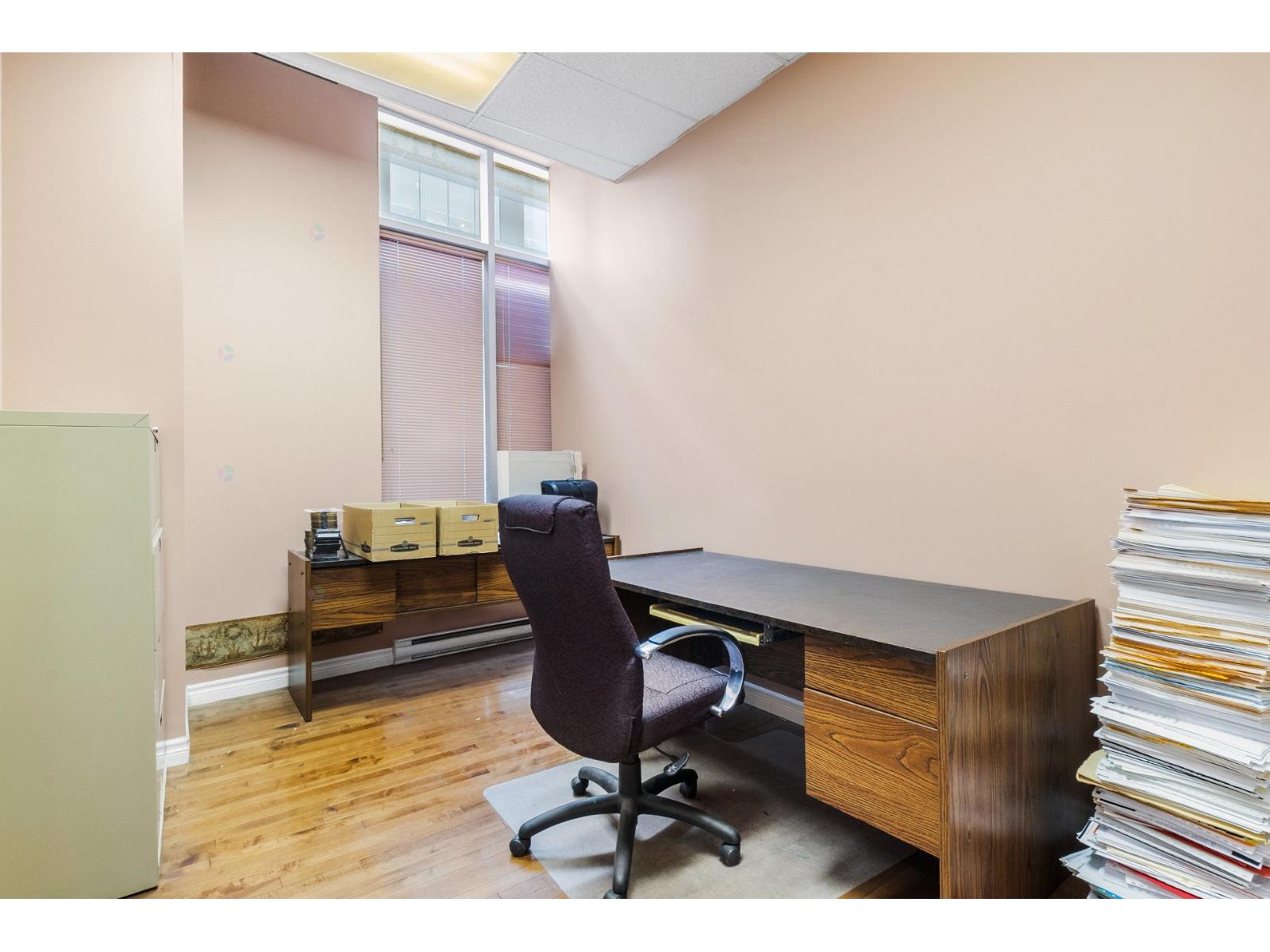304 Rue St-antoine E. Property Photo 15