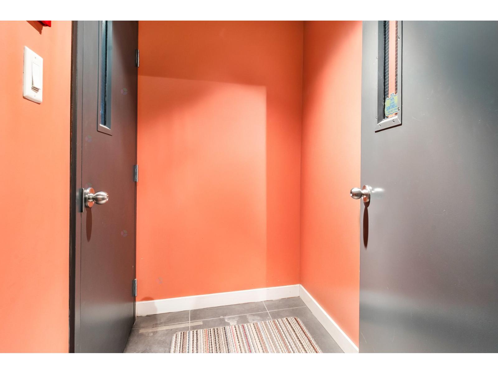 304 Rue St-antoine E. Property Photo 22