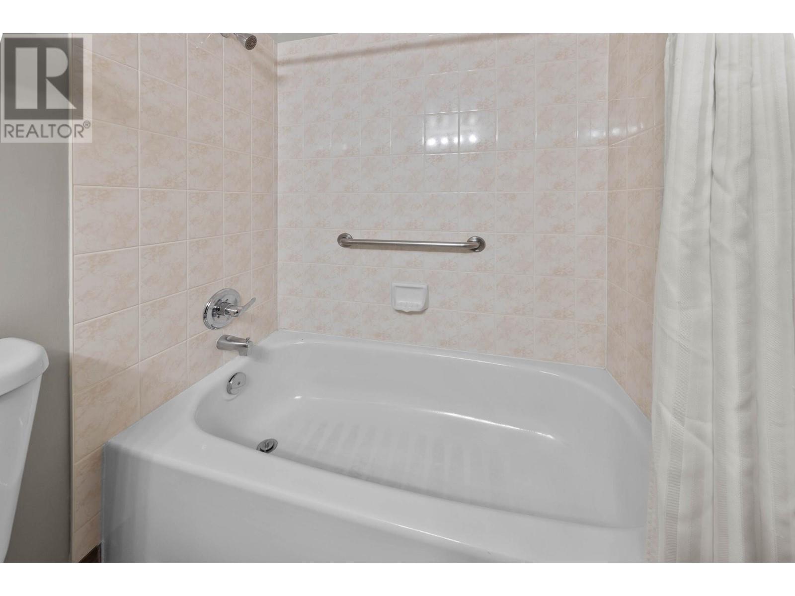 3220 Village Way Unit# 433 Property Photo 15