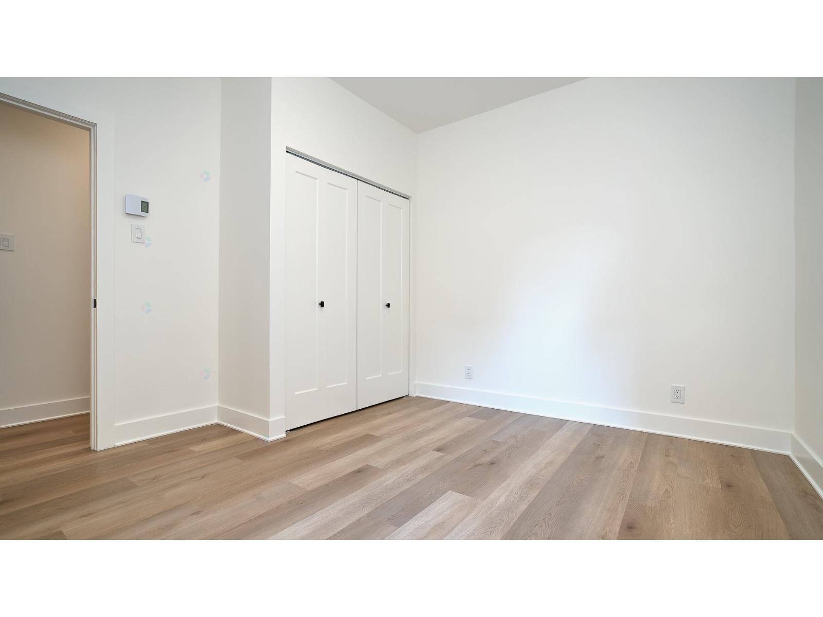 2106 Av. Claremont, #43 Property Photo 18