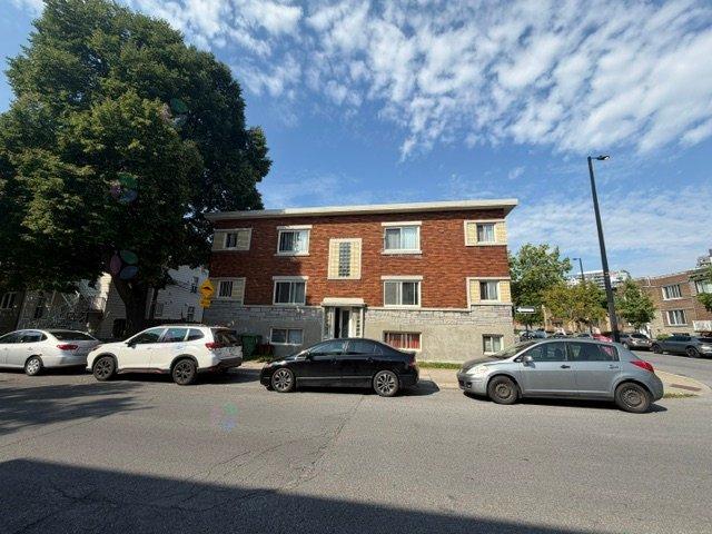 6801-6809 Av. Lamont Property Photo 1